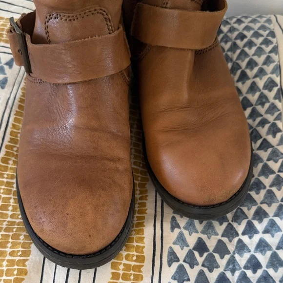 Brown Leather Ankle Boots with Buckle - Picture 3 of 6